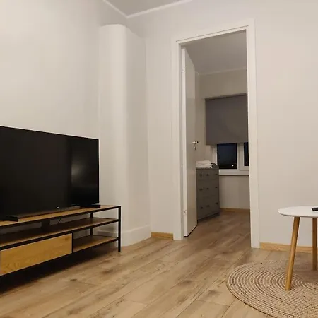 Διαμέρισμα Stylish 2-room Close To Center *
